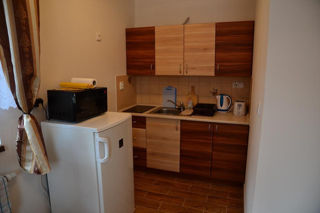 Apartmany Nad Rekou 乌帕河畔斯沃博达 外观 照片