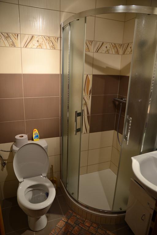 Apartmany Nad Rekou 乌帕河畔斯沃博达 外观 照片